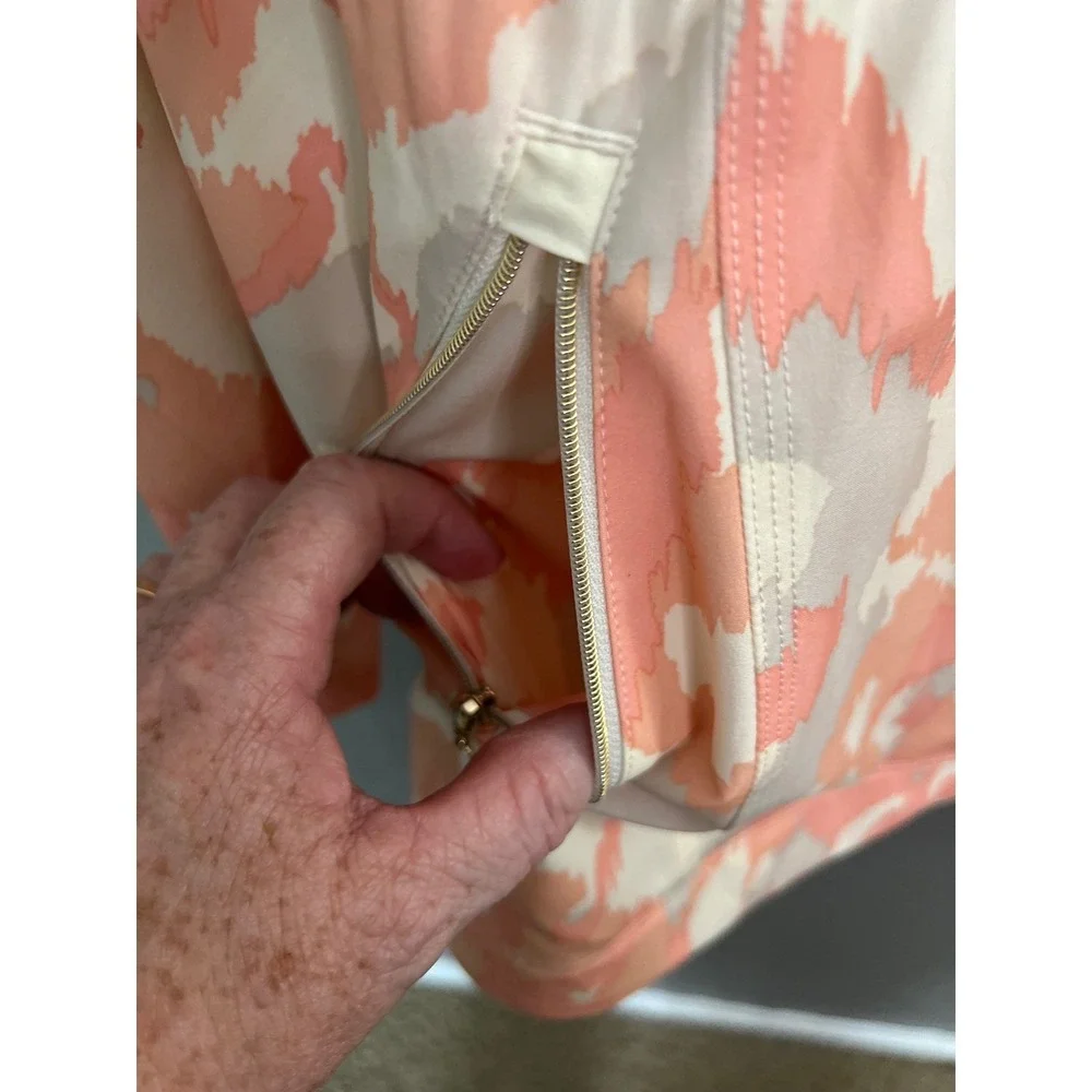 Chicos Zenergy Jacket SZ 4 Anorak Sugared Peach Print‎ UPF 50+ Full Zip NEW